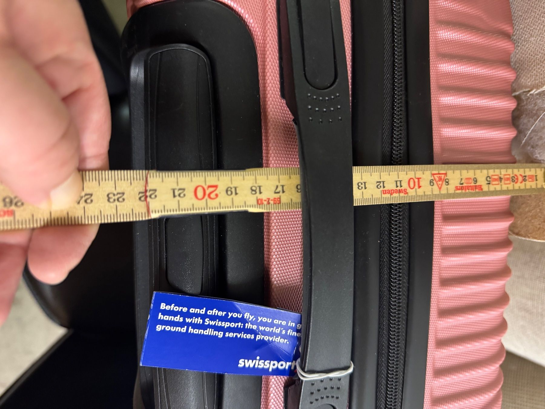 Reisekoffer: Koffer (Handgepäck) – Neu und originalverpackt aus Zürich von sduj 2