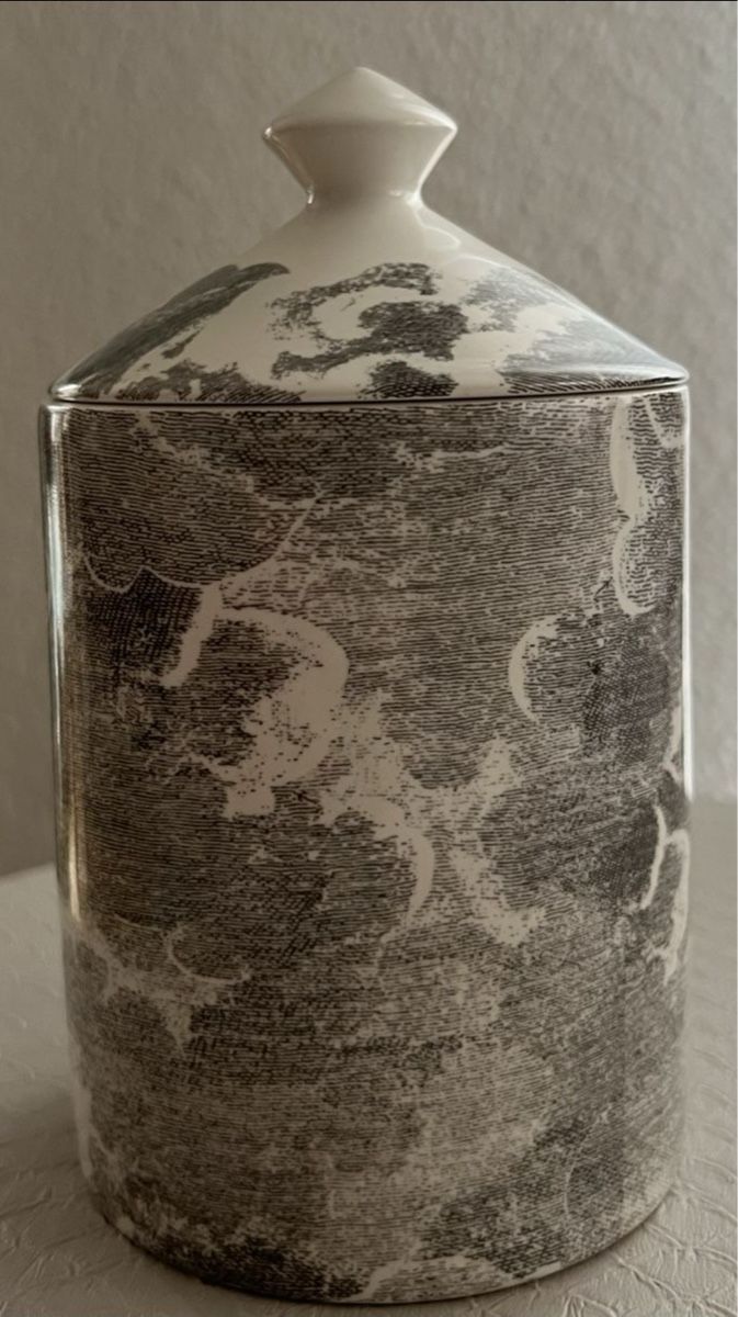 Alle Dekorationen: Fornasetti Behälter - Dekorativ – Neu (gemäss Beschreibung) aus Zürich von kitsune 1