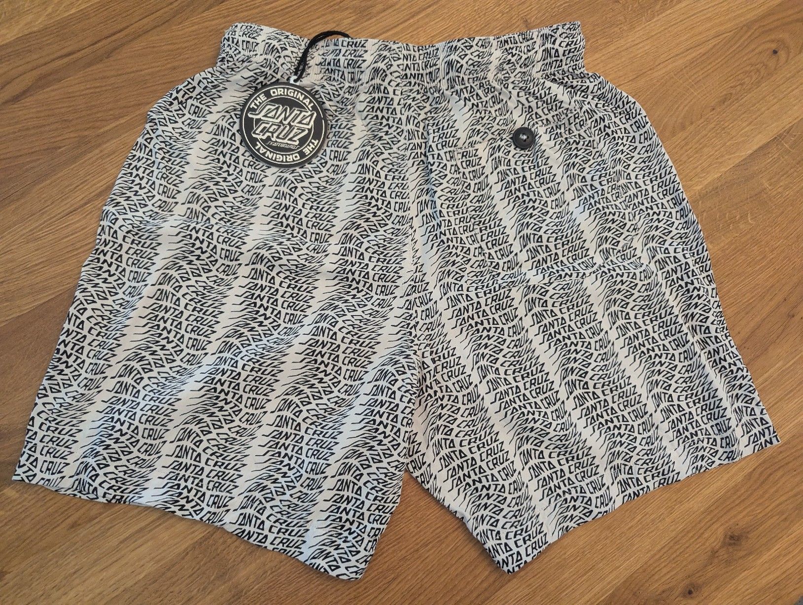 Santa Cruz Hosen: Santa Cruz Vortex Shorts Womens – Neu und originalverpackt aus Stans von angelajanequick 5