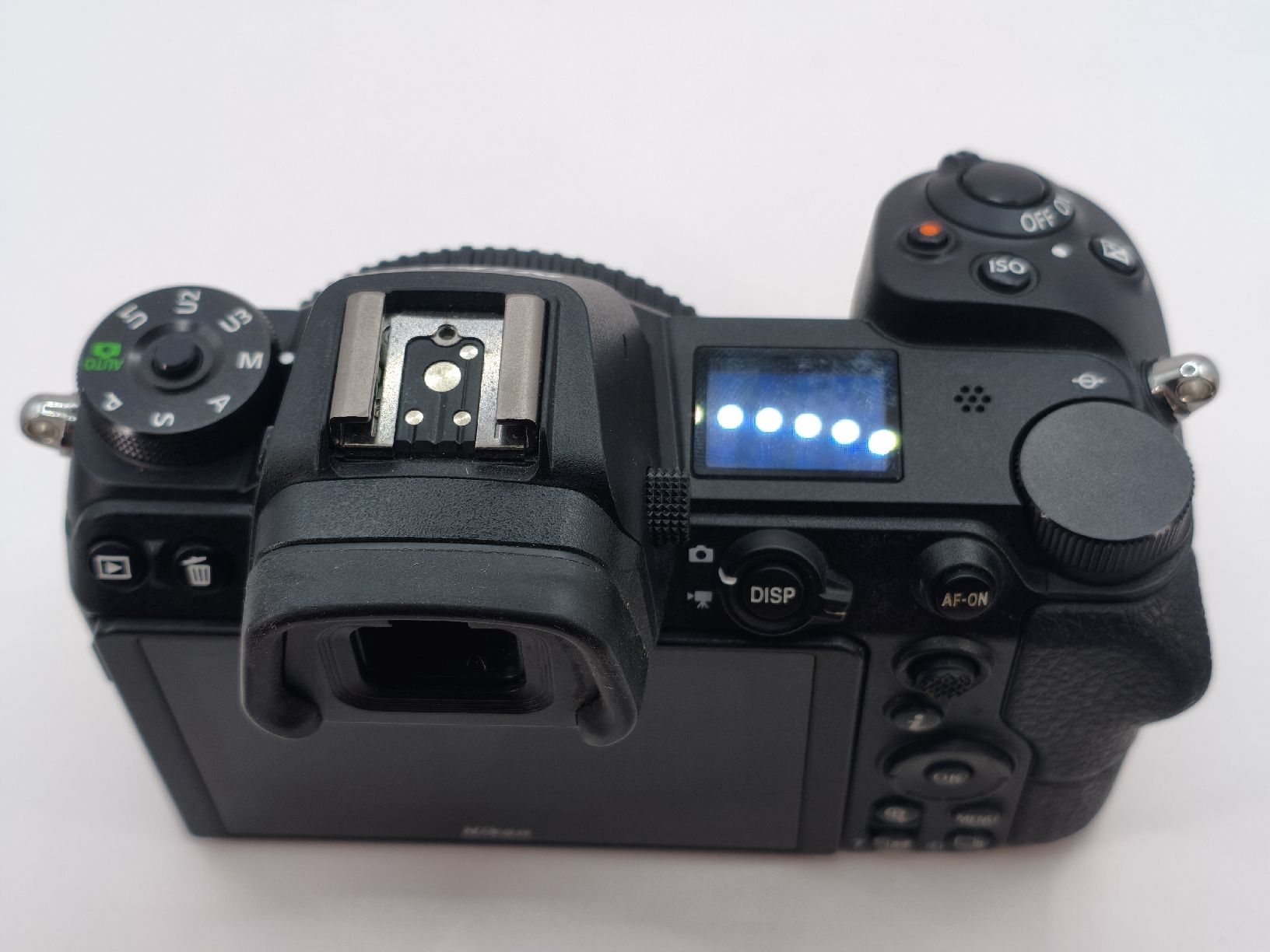Nikon Fotocamera: Nikon z6 Top Zustand  – Nuovo (secondo la descrizione) da Arbon venduto da Sed_9bj9 4
