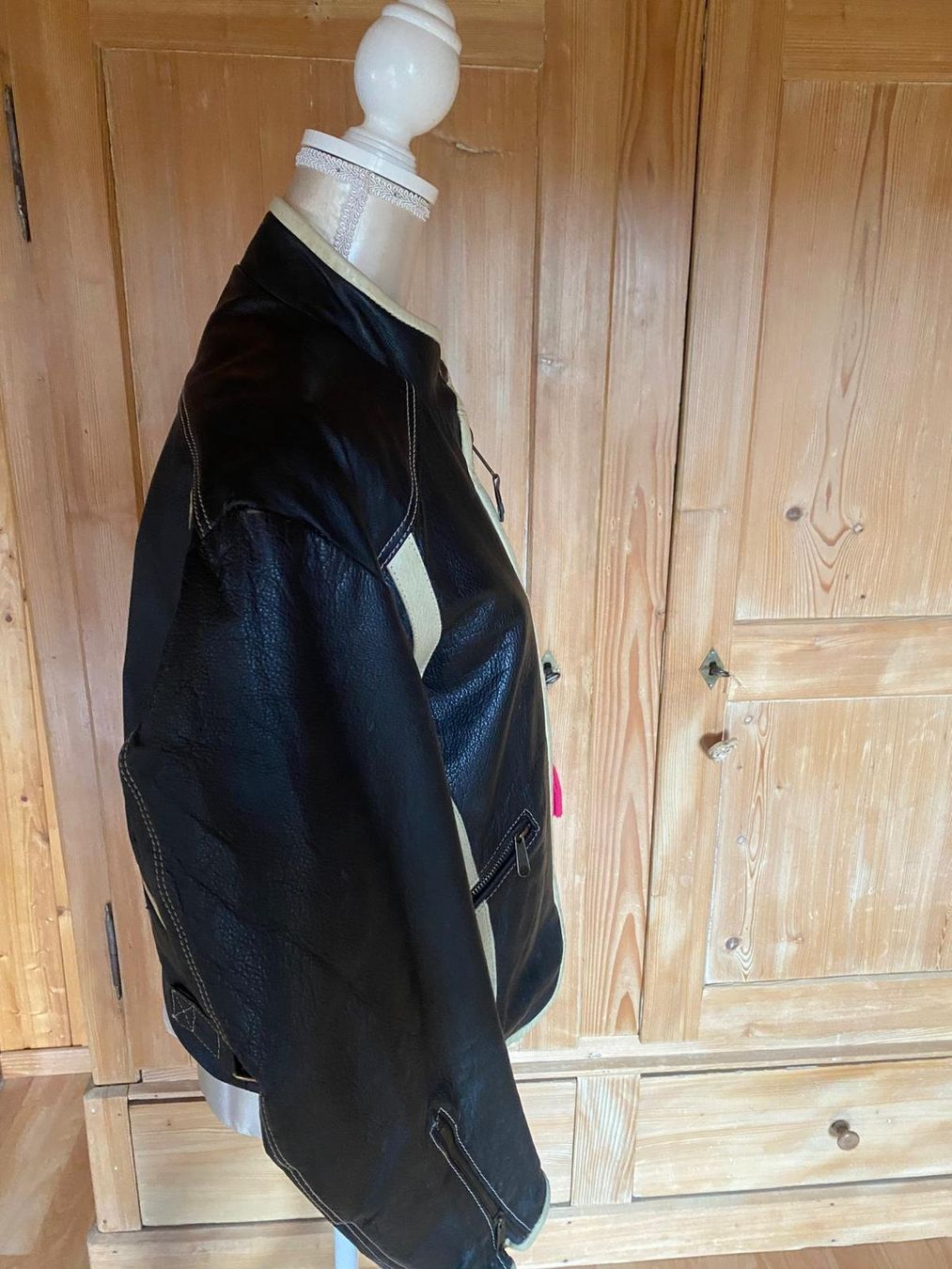 Giacche: Coole Lederjacke ONYX Gr. 42 – Usato da Röschenz venduto da Tashroal 1