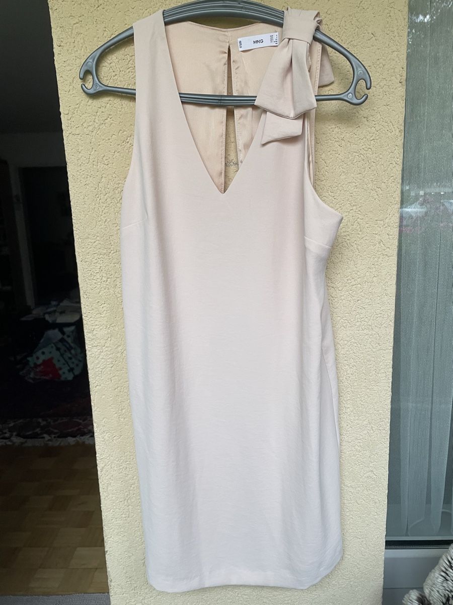 Mango Kleider: Elegantes Sommerkleid Mango, Grösse S, Beige – Gebraucht aus Au/ZH von markthallerapperswil