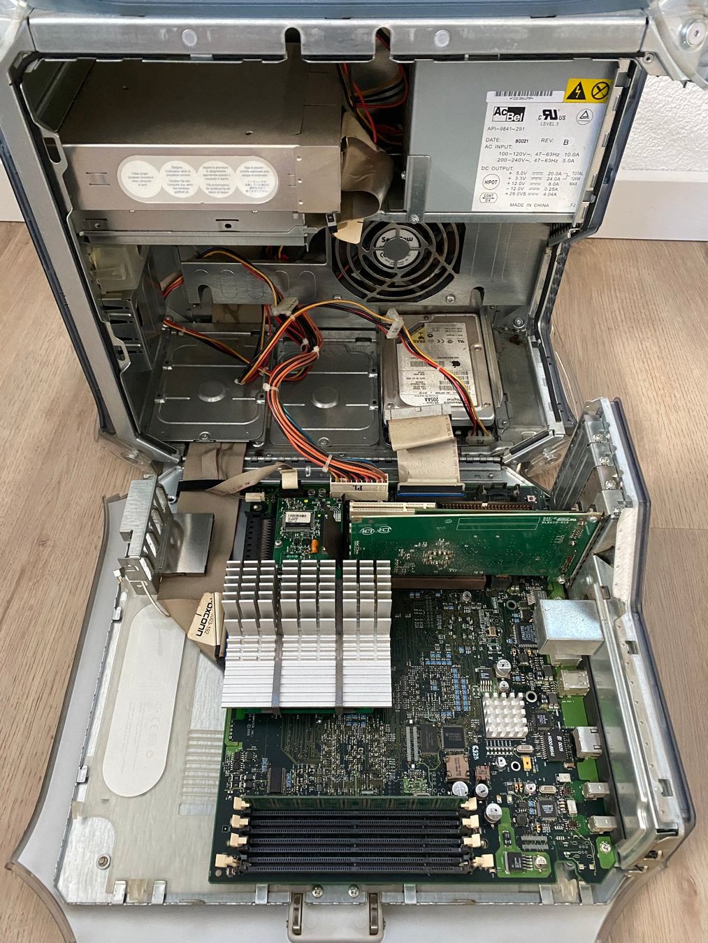 Apple PC: Apple Power Mac G4 400 MHz Graphite defekt – Difettoso da Wetzikon ZH venduto da BackToRetro 4