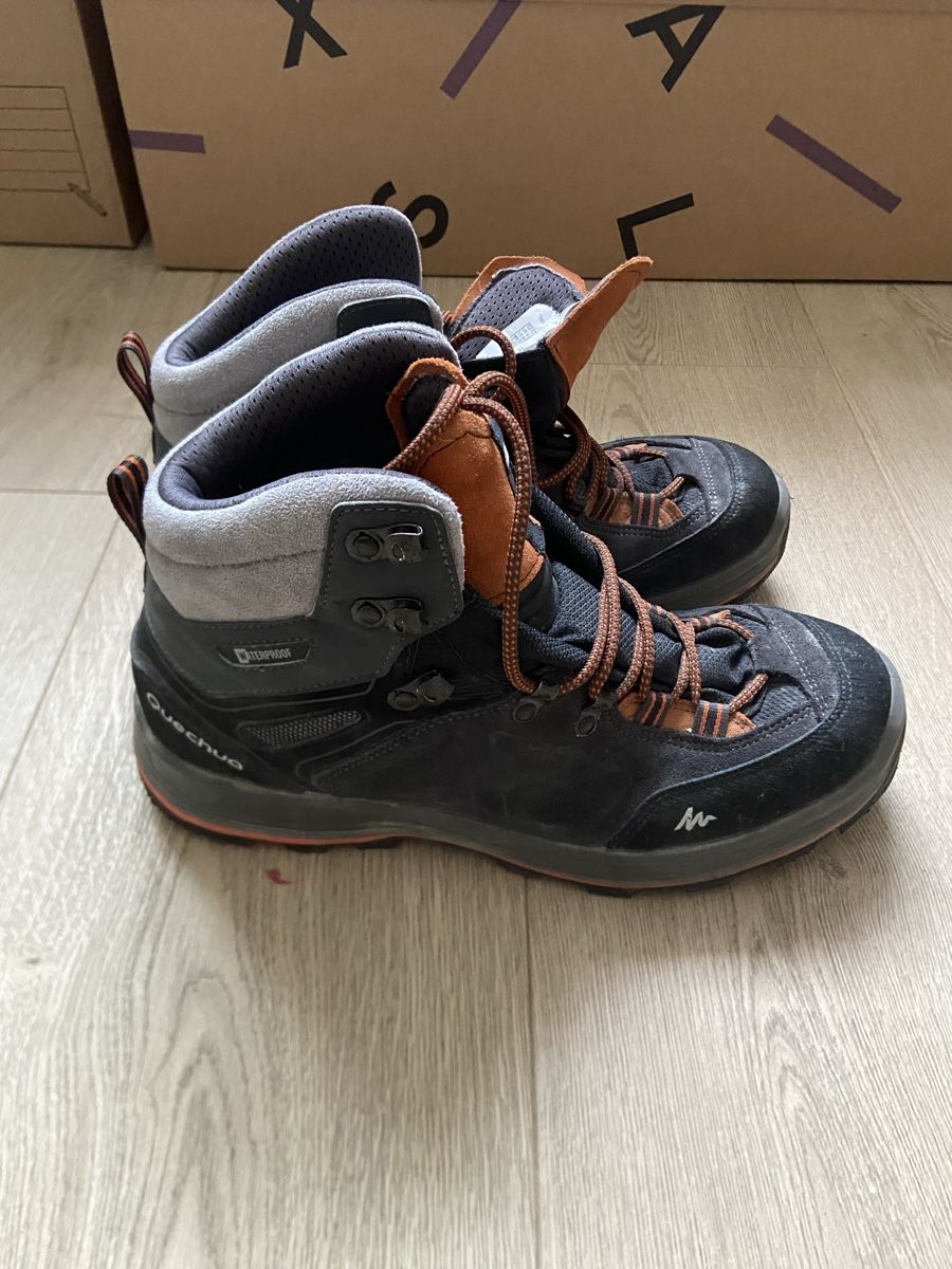 Herrenschuhe: wanderschuhe / arbeitsschuhe – Gebraucht aus Stäfa von JamesO03
