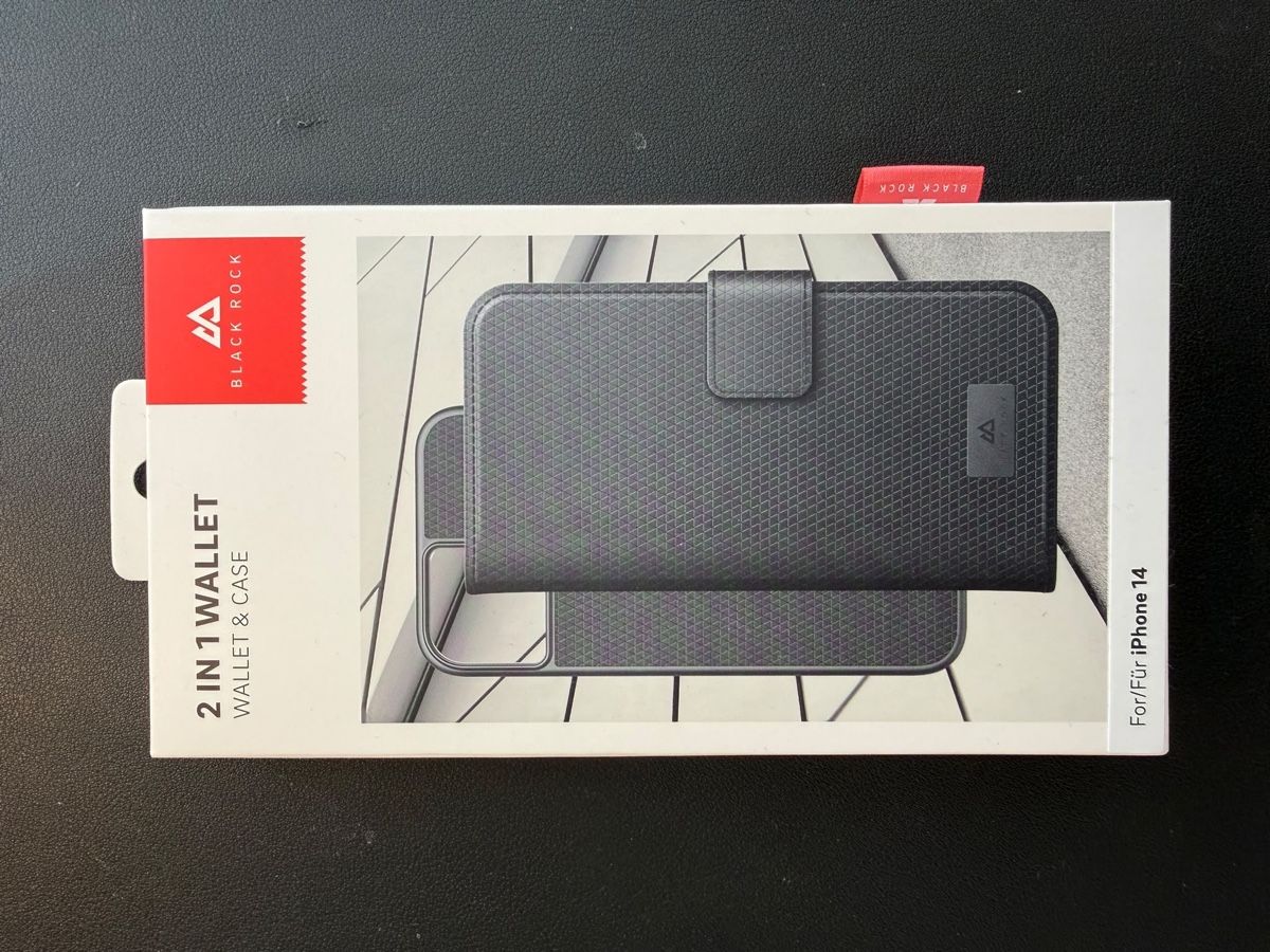 Apple Covers & Schutzfolien: Black Rock - Handyhülle IPhone 14 – Neu und originalverpackt aus Schaffhausen von Kunterbuntesleben 3