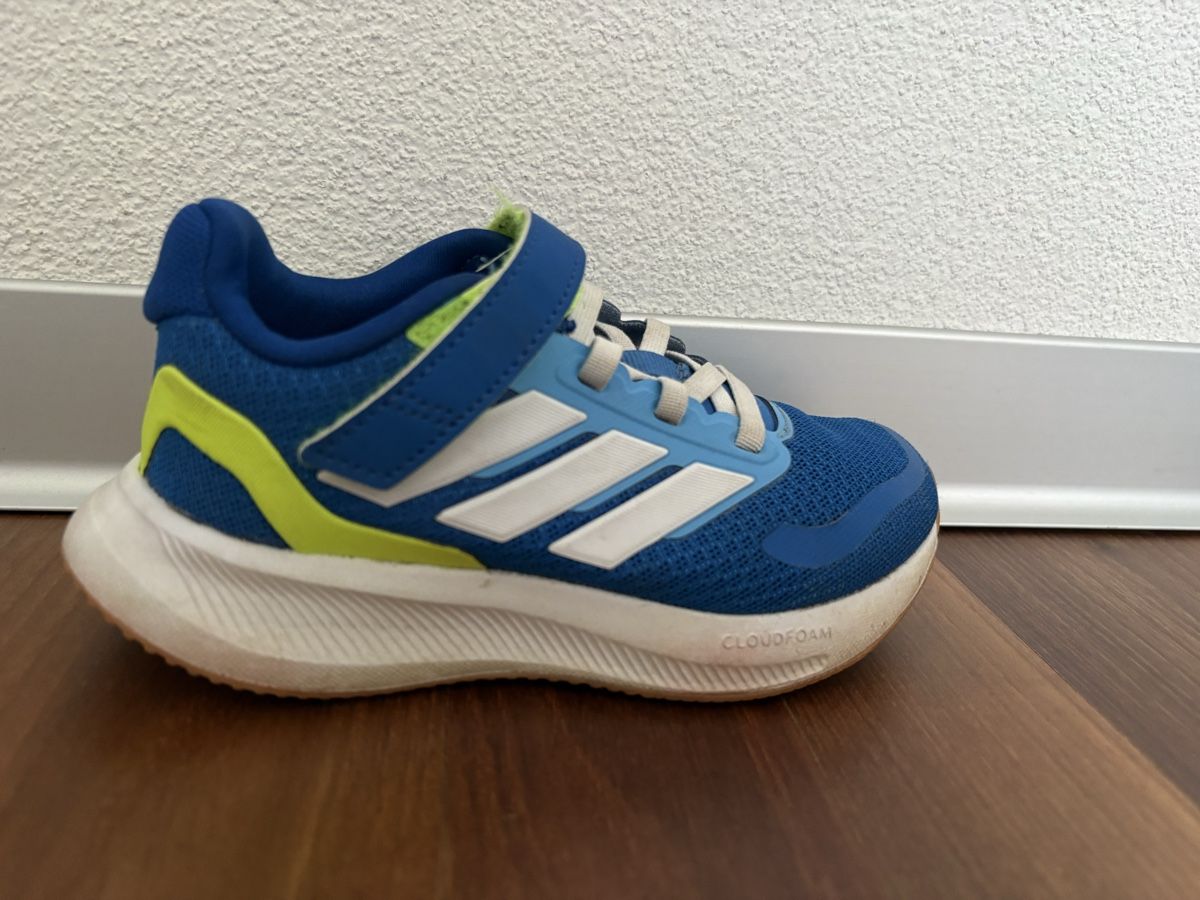 Scarpe per ragazzi: Scarpe Adidas 28 – Usato da Monte Carasso venduto da eli_576y 2