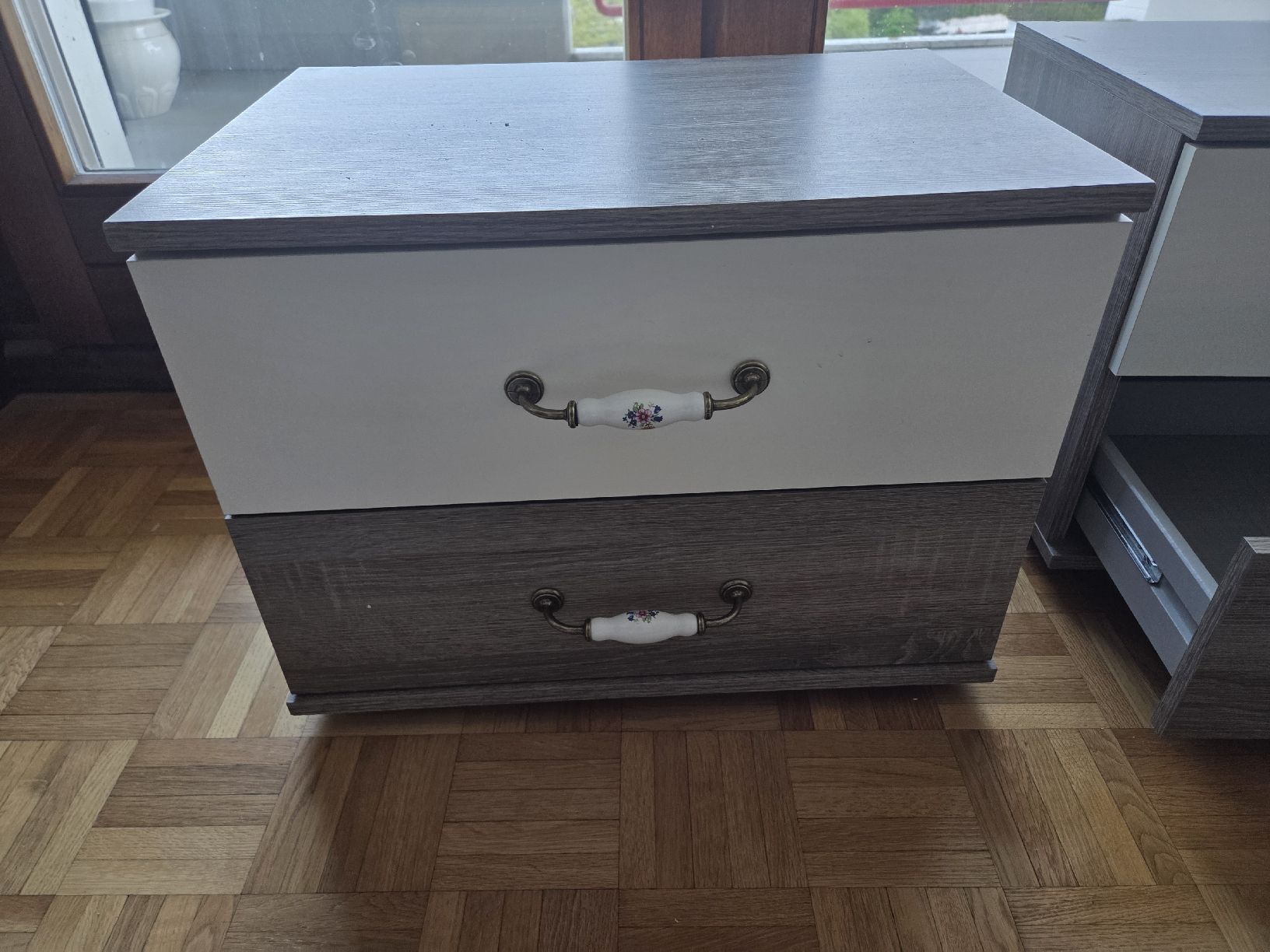 Comodini: table de lit ( chevets) – Usato da Sion venduto da ferd.jr