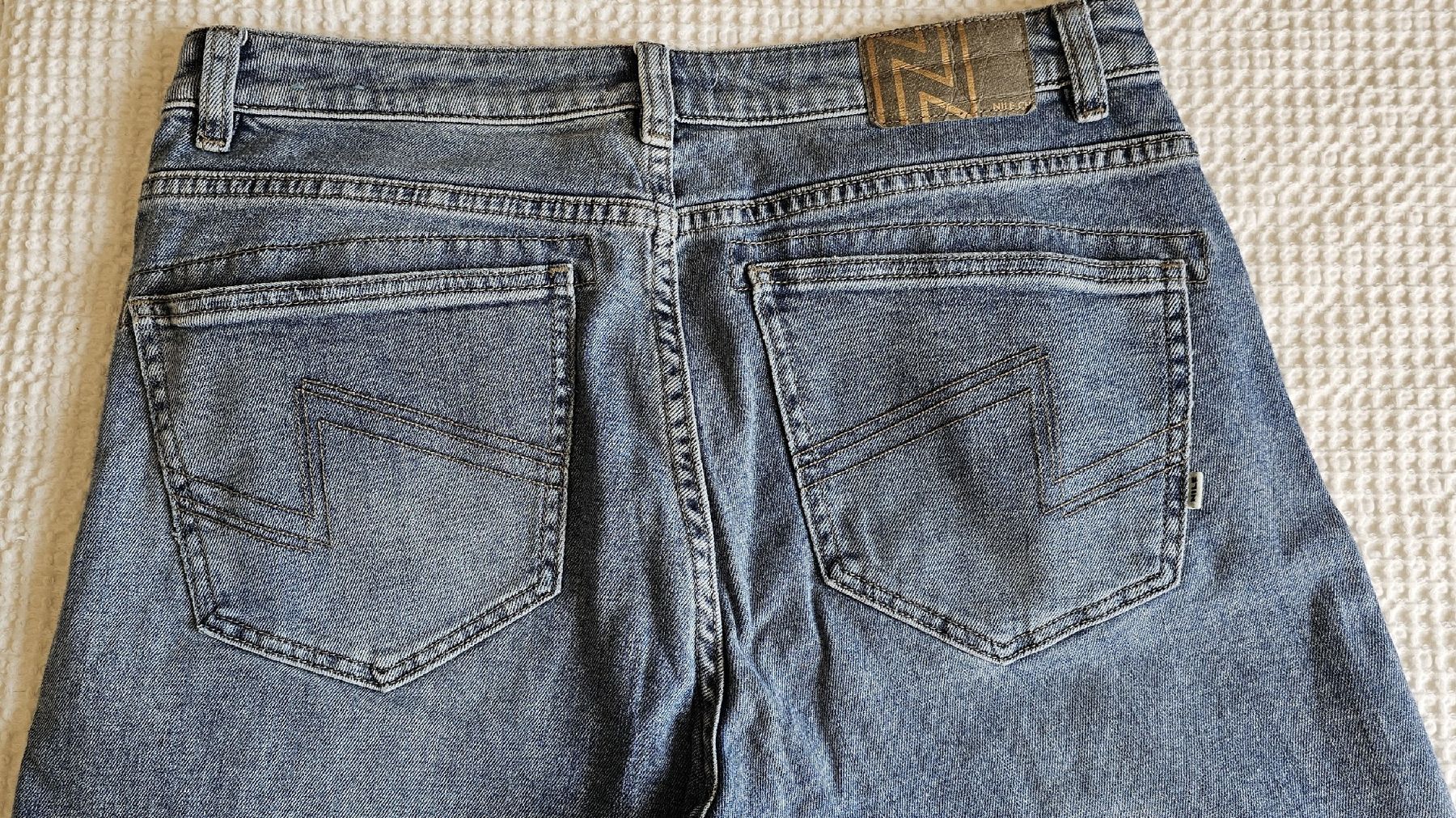 Nile Jeans: Nile ~ Jeans Gr. M – D'occasion à Kollbrunn par Antikmann 4