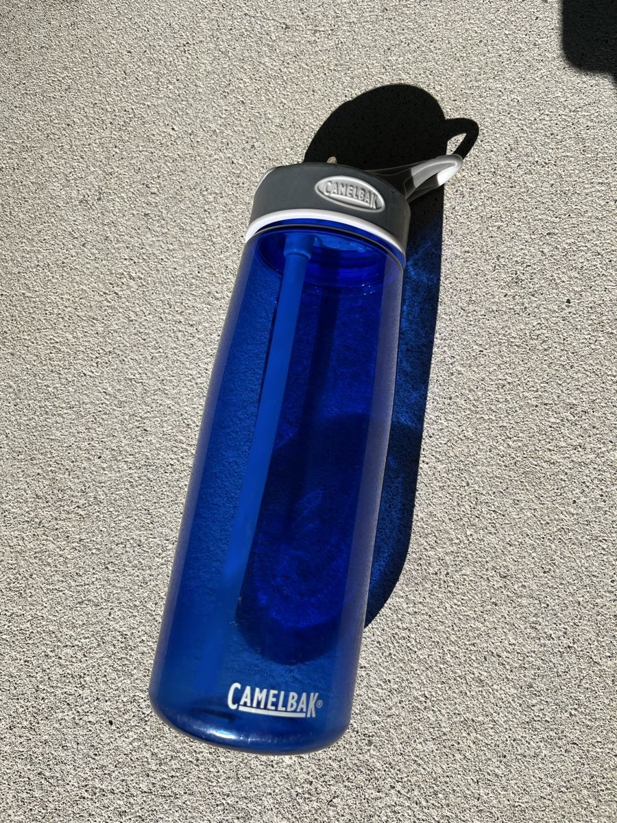 Camelbak Borracce & Thermos: Trinkflasche von Camelbak – Usato da Udligenswil venduto da Lilienfarbe 2