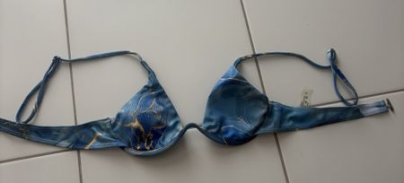 Bikini Oberteil blau gemustert Grösse S 
