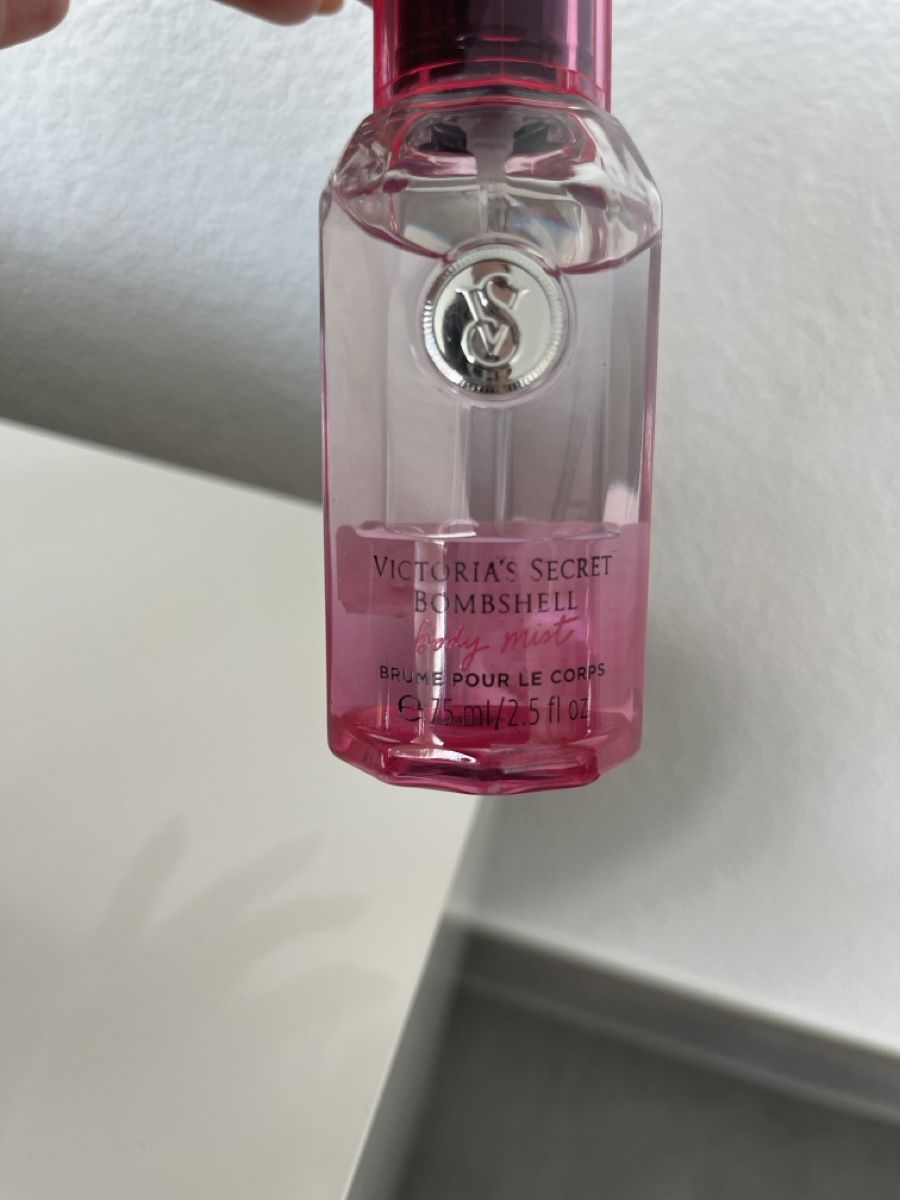 Victoria's Secret Profumi & Eau de Toilette: Victoria's Secret Bombshell Body Mist, 75 ml – Usato da Mühlau venduto da Jasil66 1