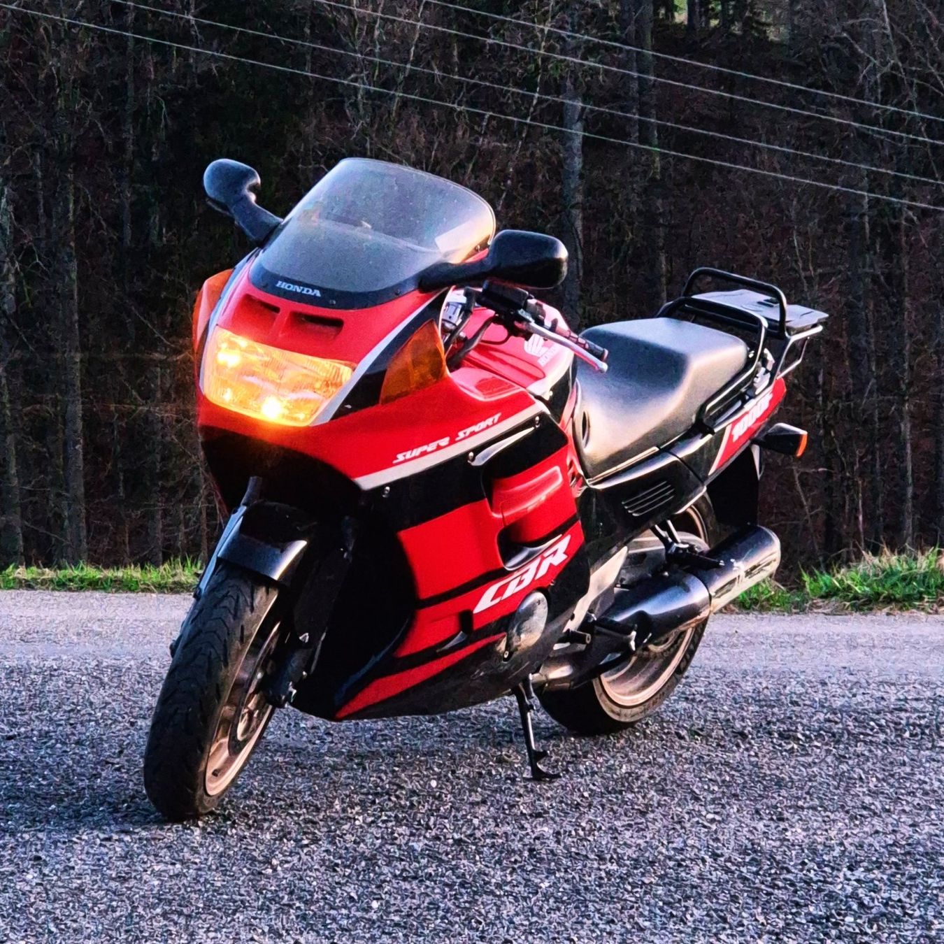 Honda Touring: Honda CBR 1000 F ab MFK – D'occasion à Oberdorf BL par Herzi_141