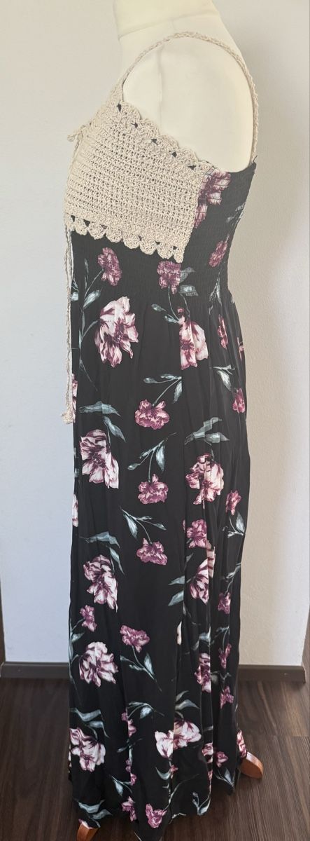 Vestiti: Maxikleid mit Häkeloberteil 1 Size – Usato da Ermatingen venduto da Speiki2 2