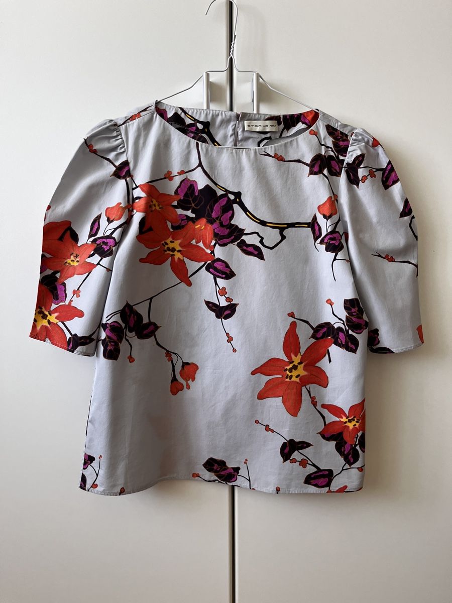 Etro Chemisiers: Damen Bluse Etro Gr. 34, Blumenmuster – D'occasion à Zürich par Kleanthy