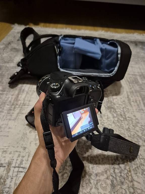 Fotocamera: Sony A58 Kamera Set mit 3 Objektiven – Usato da Seon venduto da ard_8cwt 1