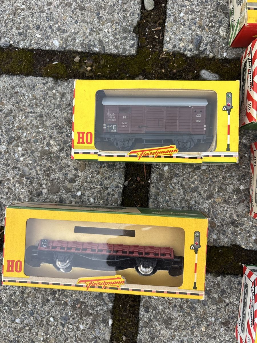 Fleischmann Modelleisenbahnen: Fleischmann Model Eisenbahn  – Gebraucht aus Brütten von Swerman1984 4