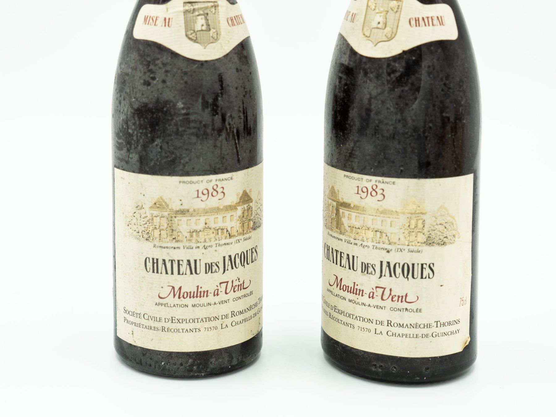 Vino: 2 Weinflaschen Château des Jacques 1983 - Ref. 05/33 – Usato da Au ZH venduto da BrockiAu 2