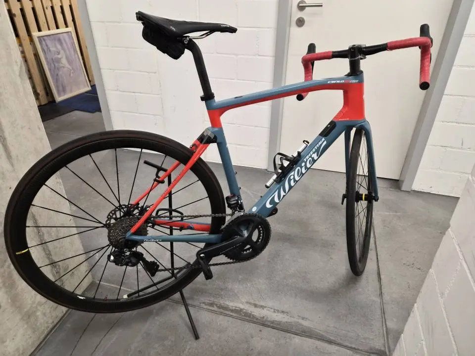 Wilier Biciclette: Wilier Carbon-Endurance-Rennrad – Usato da WInterthur venduto da Richi0_4 3