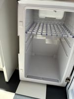 Nordfrost Mini-Kühlschrank – 27 × 27 × 52 cm  