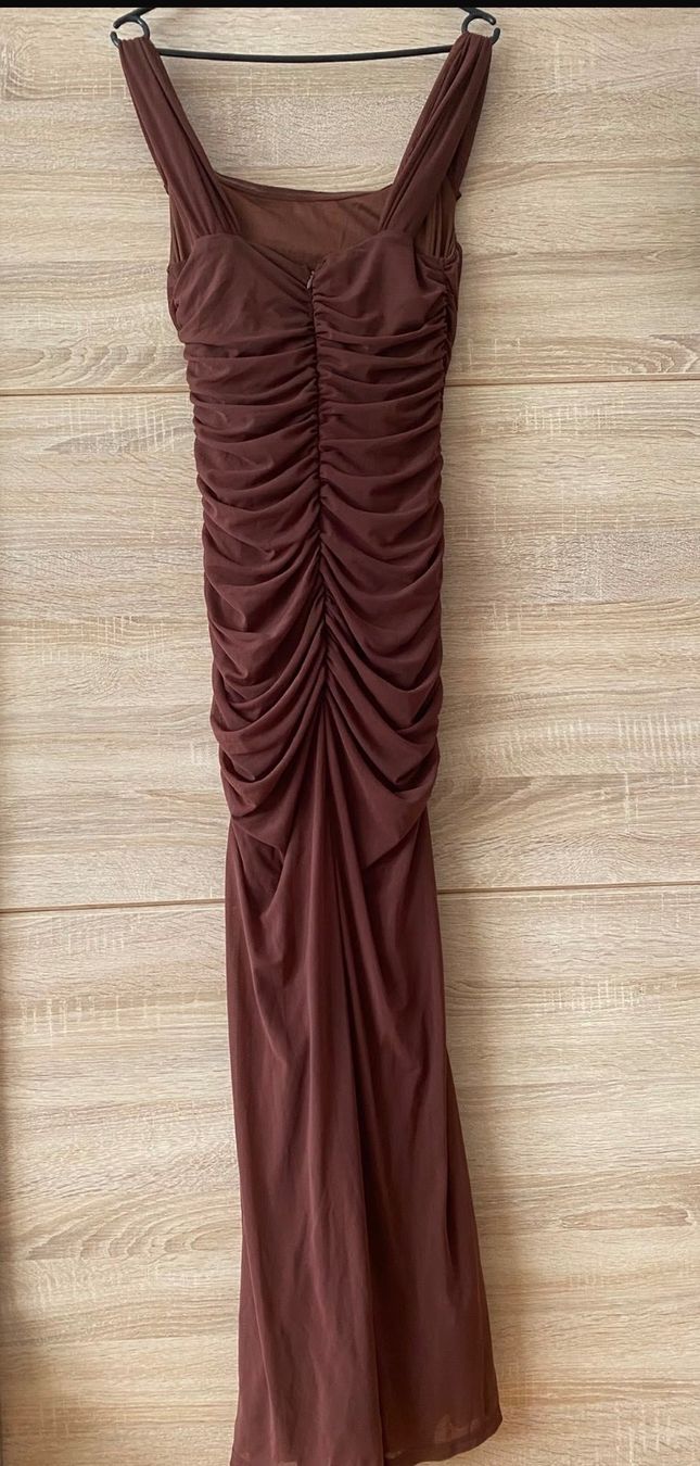 Robes: Robe longue drapee marron – Neuf (Voir description) à Montreux par Izapeche811 4