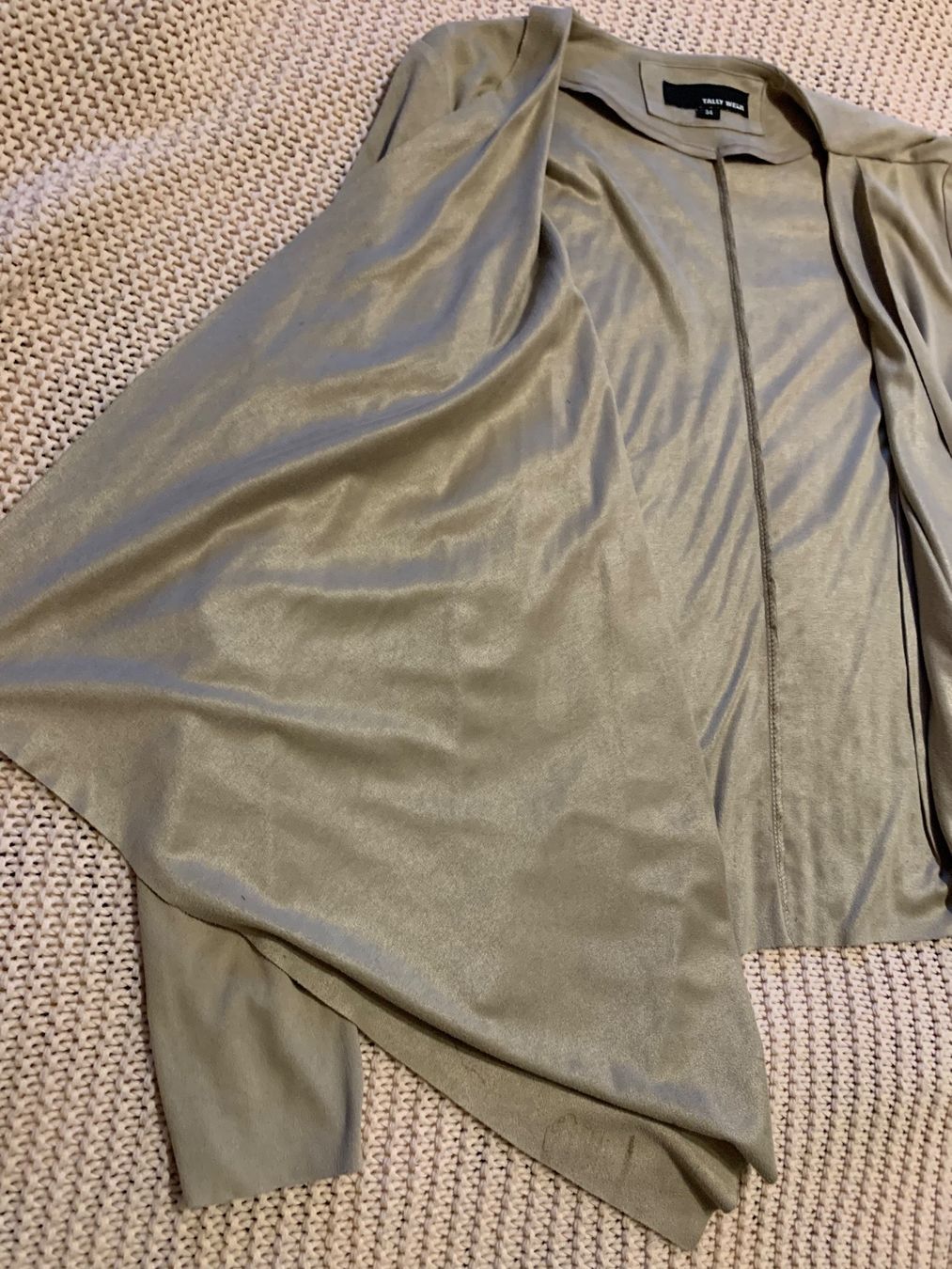 Gilet & Giacche senza maniche: Jaquette légère douce beige – Nuovo (secondo la descrizione) da Montreux venduto da iizaa811 1
