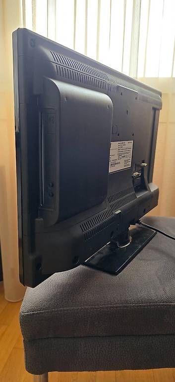 Televisori: Fernseher – Usato da Brunnen venduto da pg8870 1