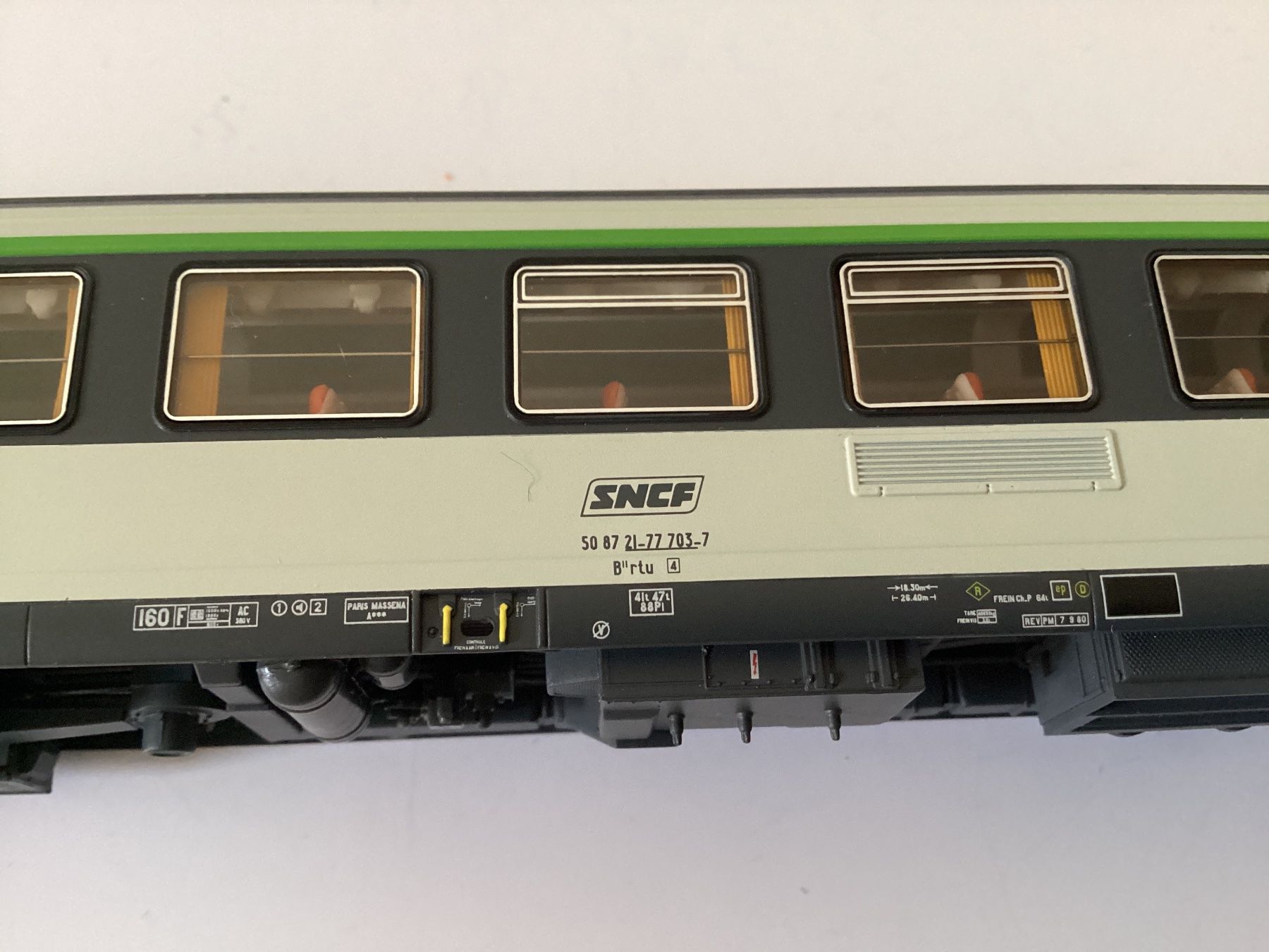 LS Models Trains électriques: LS Models 40131 Set Corail SNCF H0 1:87 – D'occasion à Effretikon par simtek_de 4