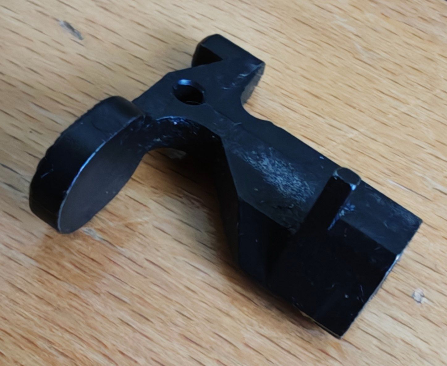 Tutti gli attrezzi: Verschlussfanghebel AR15 / M16 - Bolt Catch - Original! – Usato da Rüti ZH venduto da Sarah0406 1