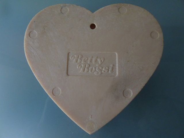Tutte le decorazioni: Herz 13x14cm, 1,2cm dick. Kunststoff – Usato da Berikon venduto da Ponderoso 3