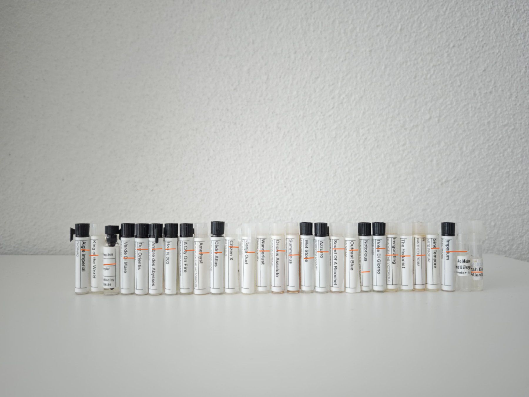 Profumi & Eau de Toilette: MEGA PARFUM SAMPLE SELL-OUT - 70+ Samples – Usato da Windisch venduto da motopersempre 1