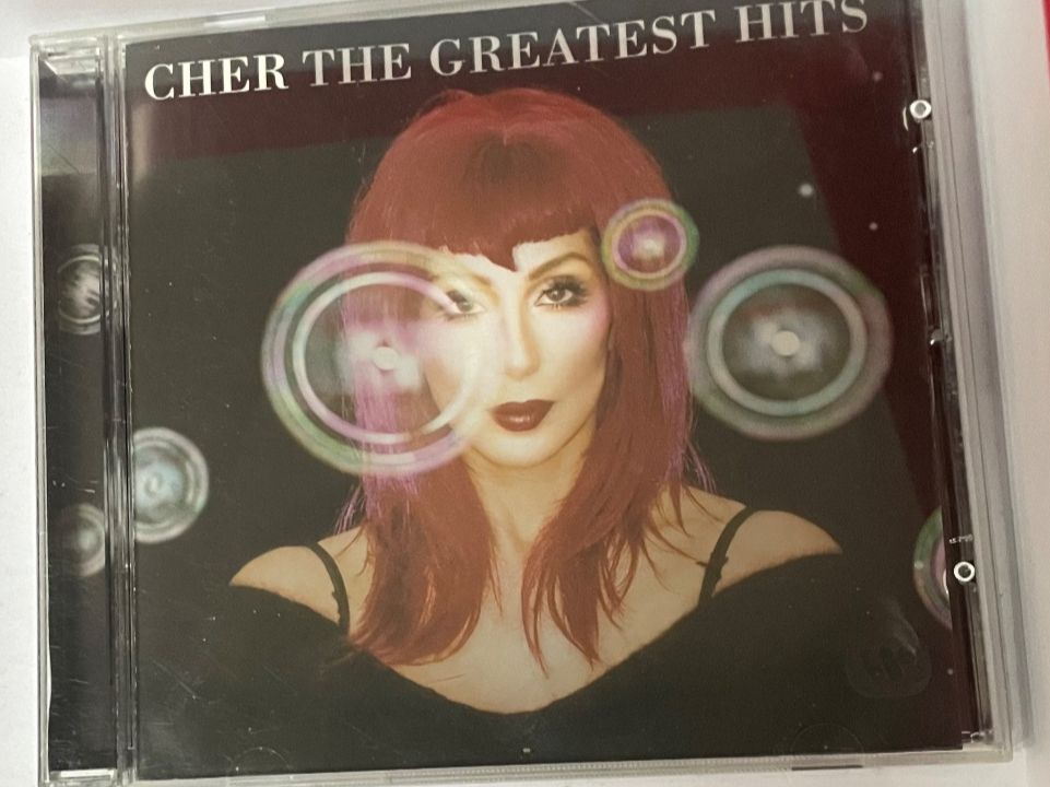 CDs: Cher-The Greatest Hits – D'occasion à Muri b. Bern par AdidasCollector 4
