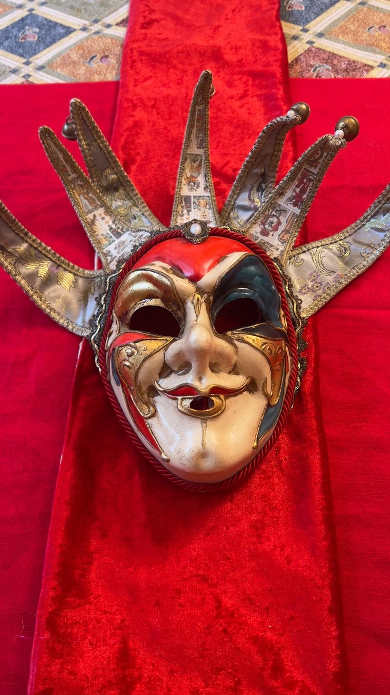 Masques: Maske Jester Venezianisch Dekoration gebraucht – D'occasion à Aathal-Seegräben par ray_x7lz 2