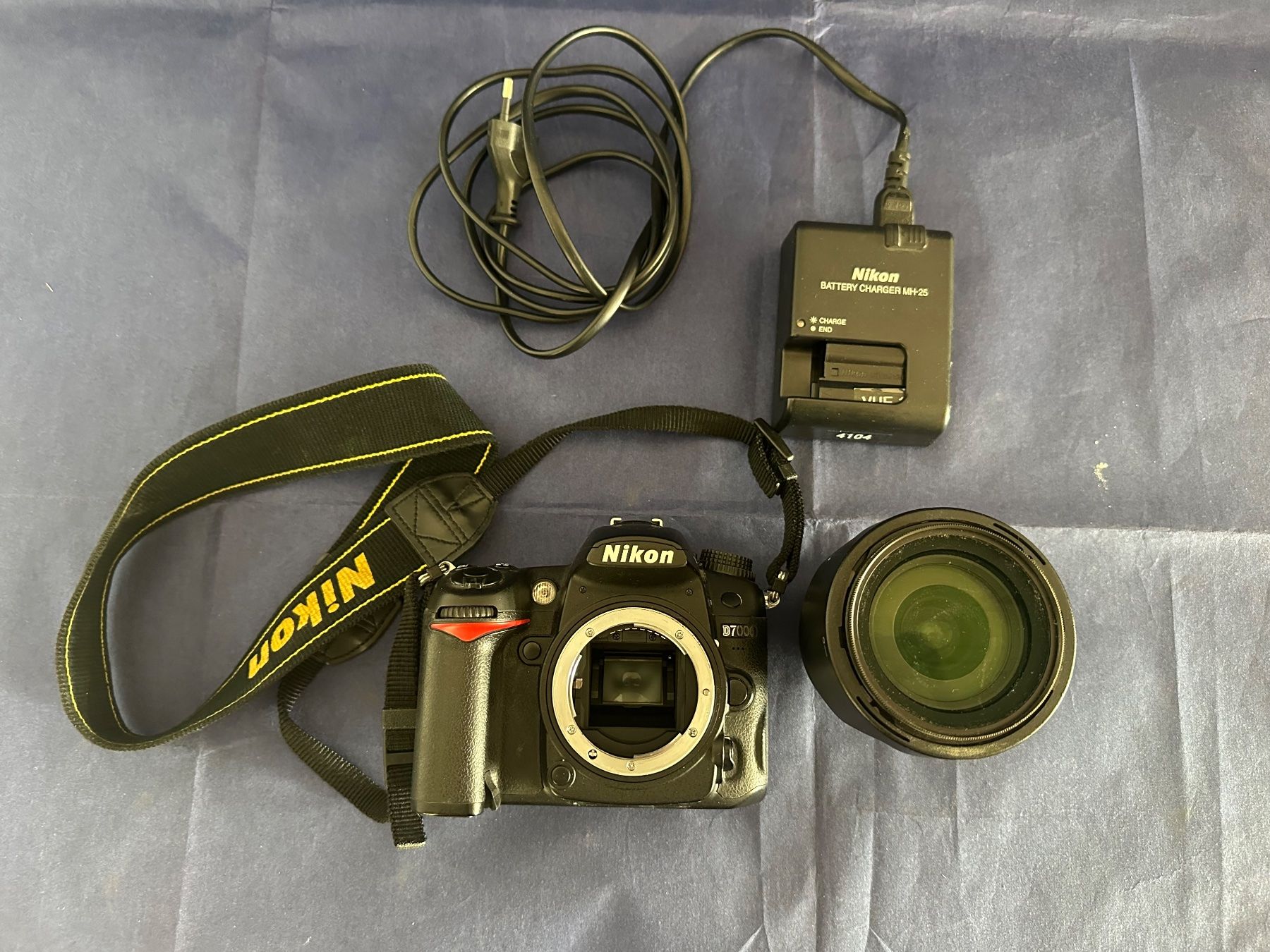 Nikon Kamera: Nikon D7000 Spiegelreflexkamera mit Objektiv – Gebraucht aus Liestal von FuV01 1