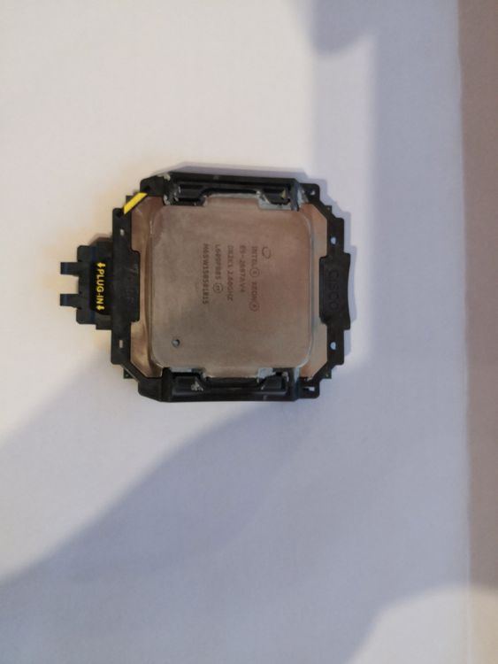 thumbnail image 2 of Intel Xeon E5-2697A V4 CPU - 16 Cores, 2.60GHz, 40MB Cache (Refurbished) 2 of 10