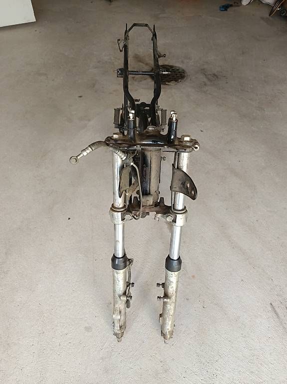 Suzuki Accessori per altri veicoli: Suzuki GT 125 Rahmen Bj. 1978 – Usato da Oberhofen AG venduto da Topstar16 4