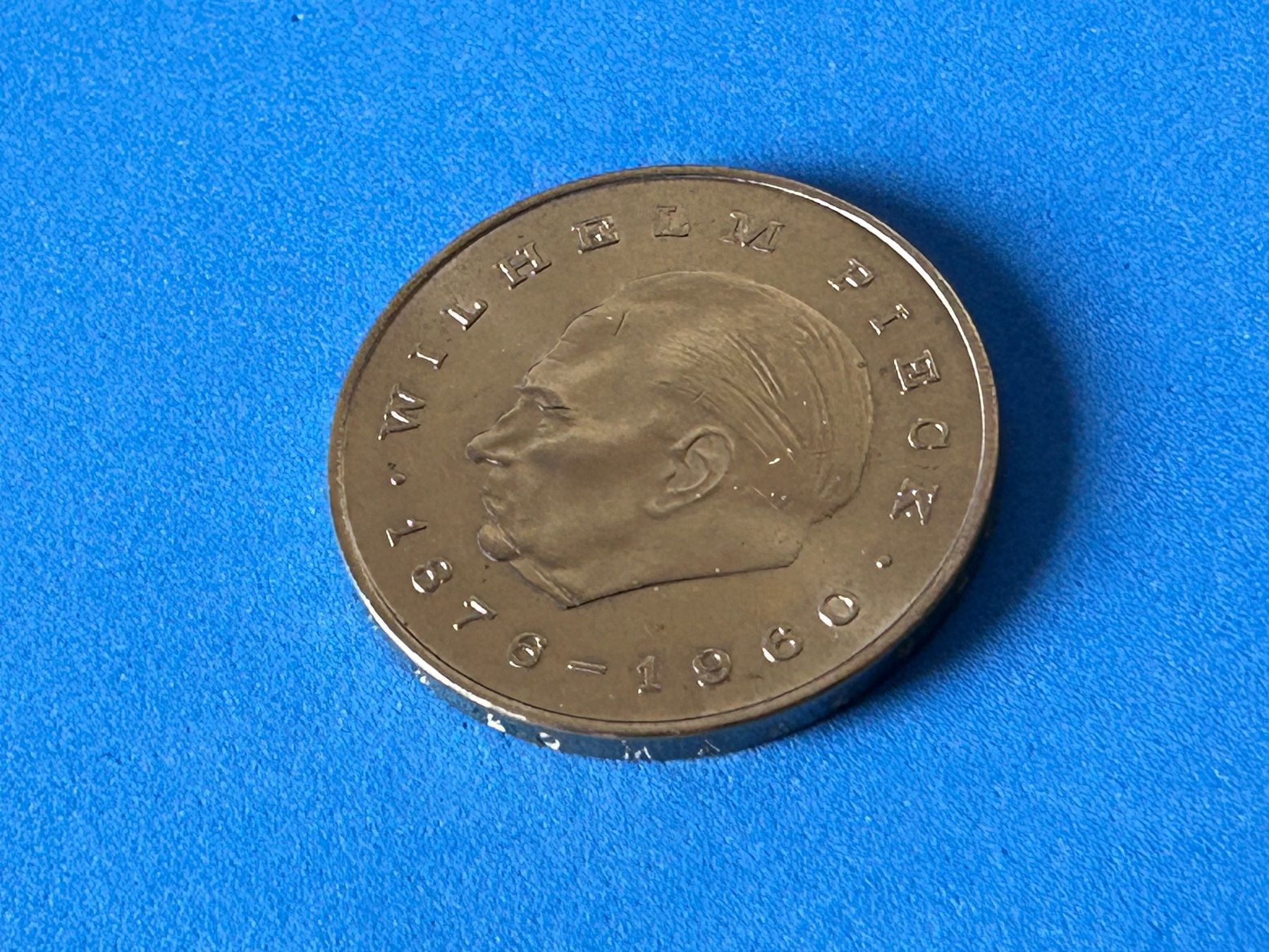 Tutti le monete: Germany - 20 Mark (Wilhelm Pieck) 1972 – Usato da Corcelles NE venduto da AJKader 2