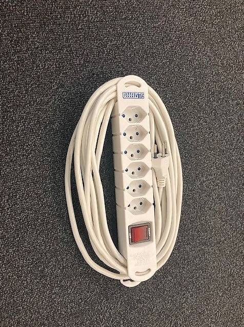 Stecker: Steckdosenleiste Steffen weiss mit Magnet – Gebraucht aus Glattpark(Opfikon) von humanpro