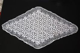 Häkeldecke, 67 cm x  37 cm