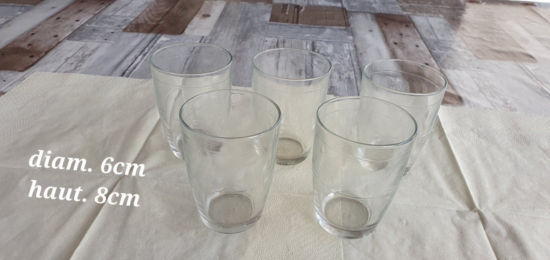Bicchieri: 5 petits verres à eau/autre – Nuovo (secondo la descrizione) da Moutier venduto da mar_7nrw