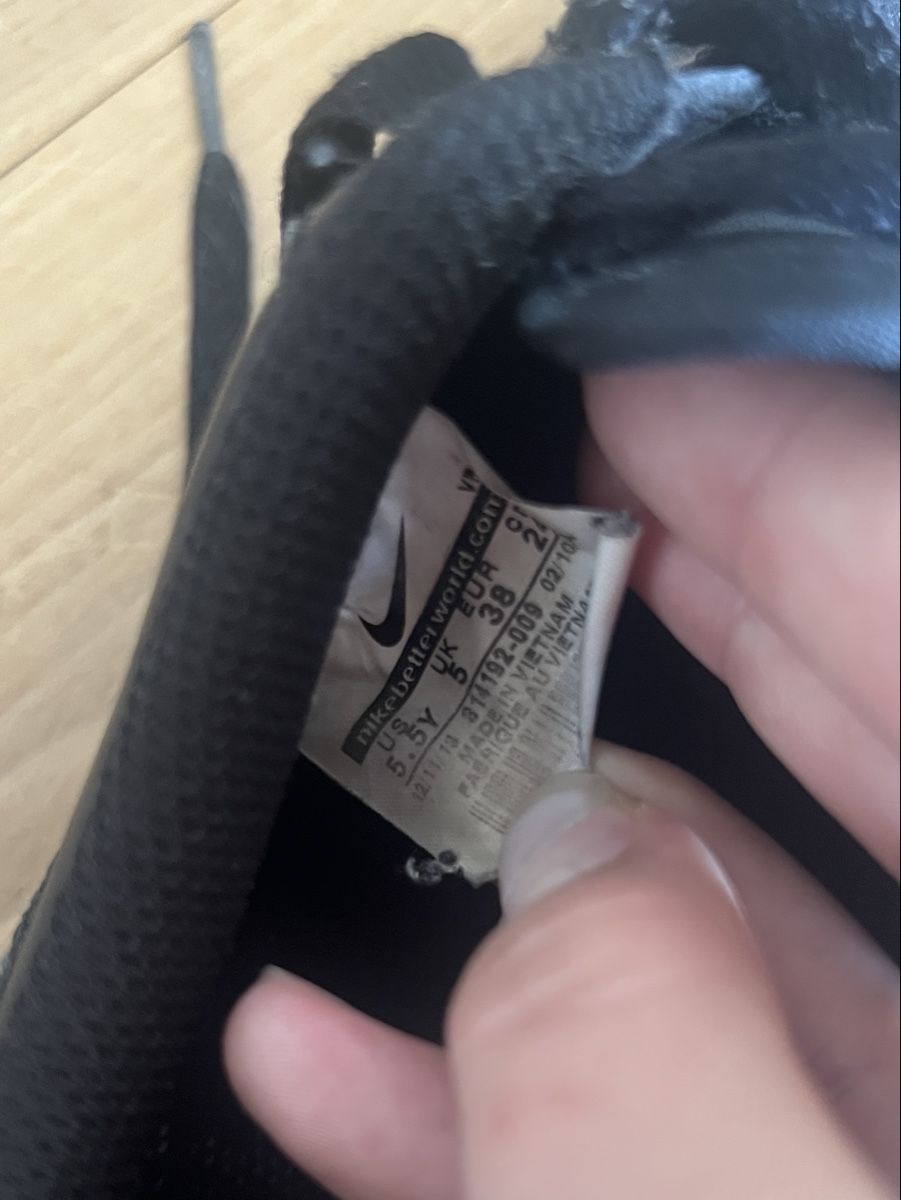 Nike Chaussures hommes: Schwarze Nike Airforce 1 Gr.38 US 5.5 – D'occasion à Oberwil-Lieli par 2carin 3