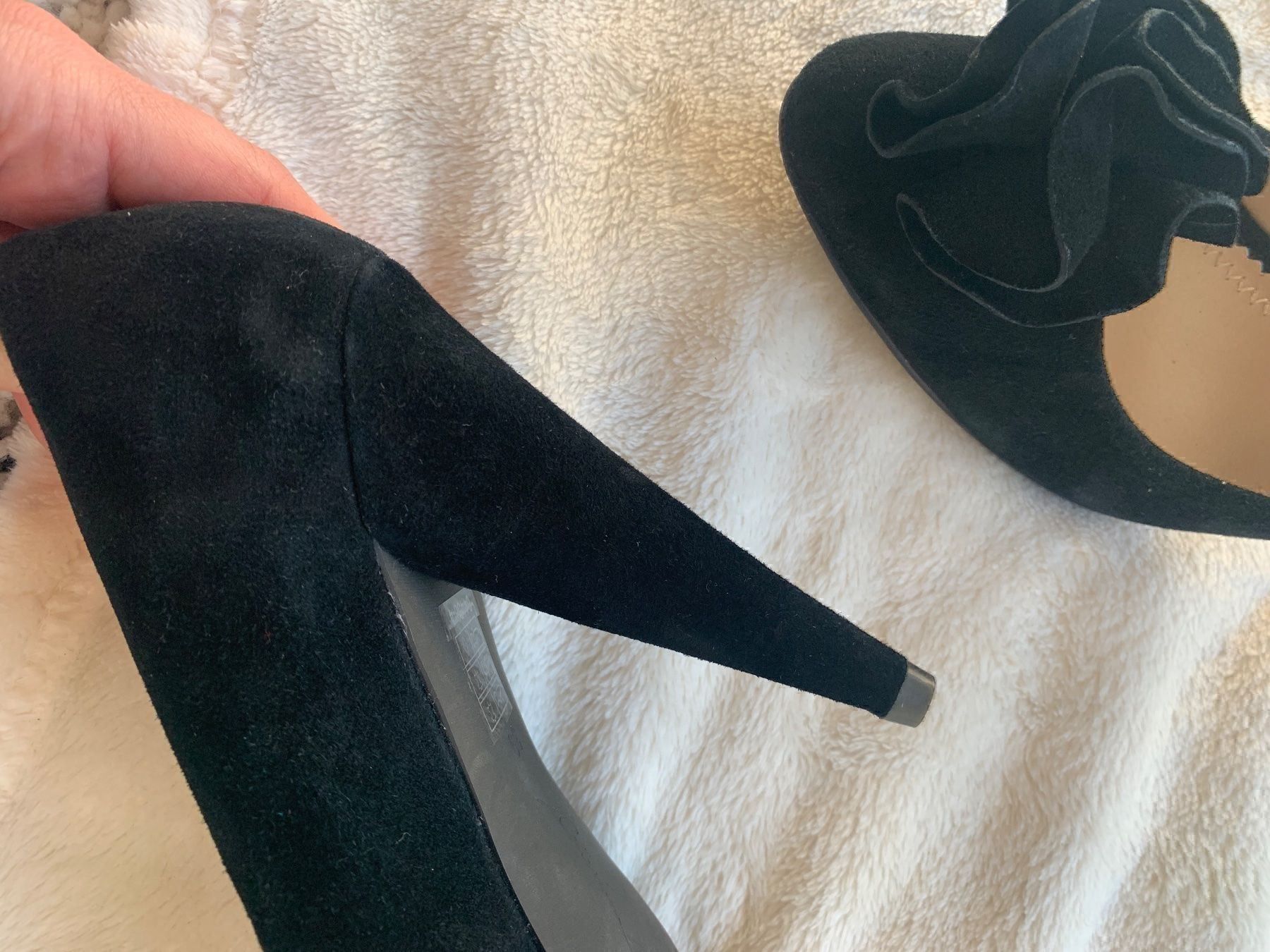 Damenschuhe: New black suede heels, 39 – Neu und originalverpackt aus Zug von Nat.yushkevich 8