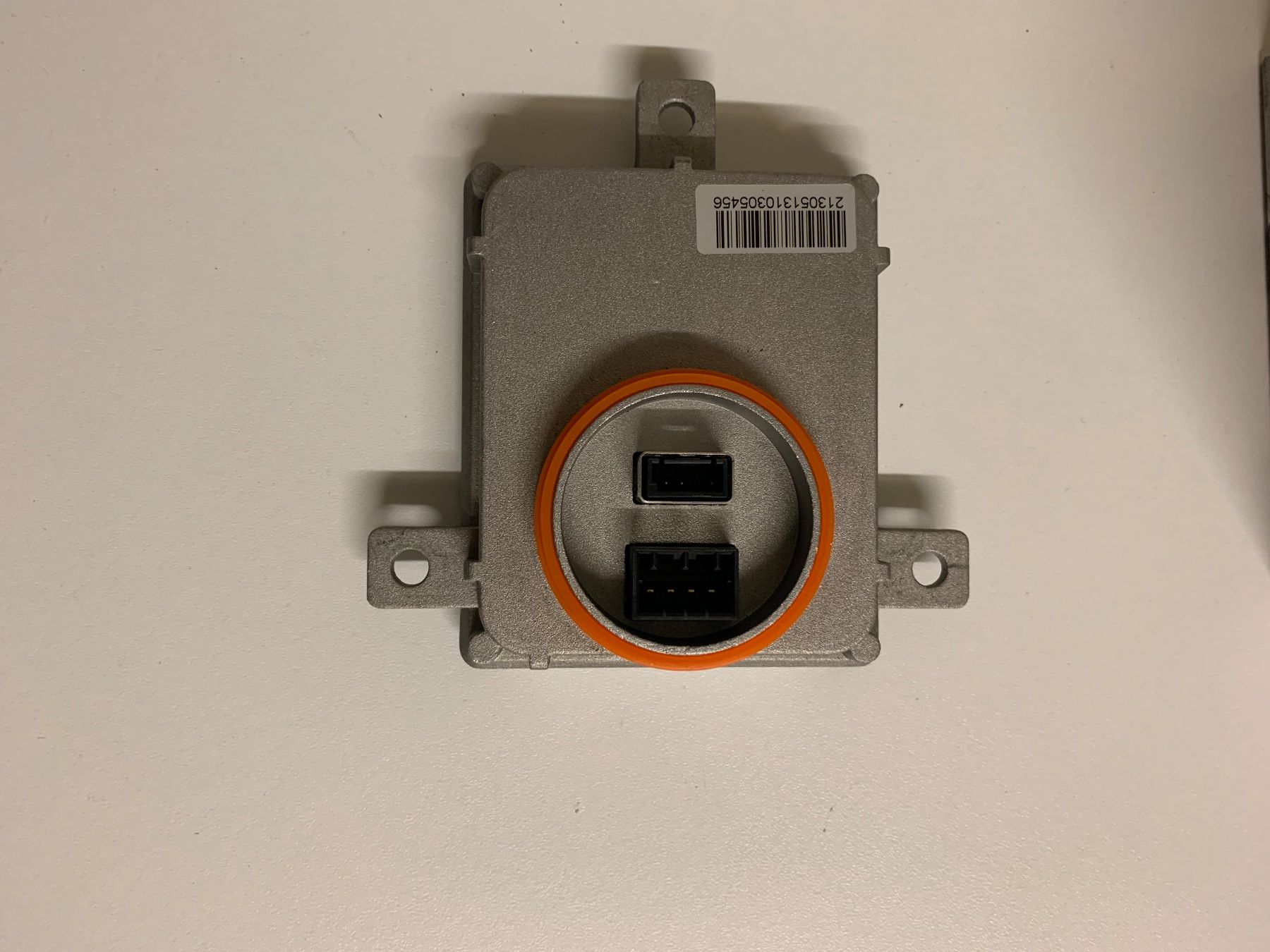 VW Fari: XENONSTEUERGERÄT 8K0 941 597 B – Usato da Oberwil BL venduto da Samsung010 2