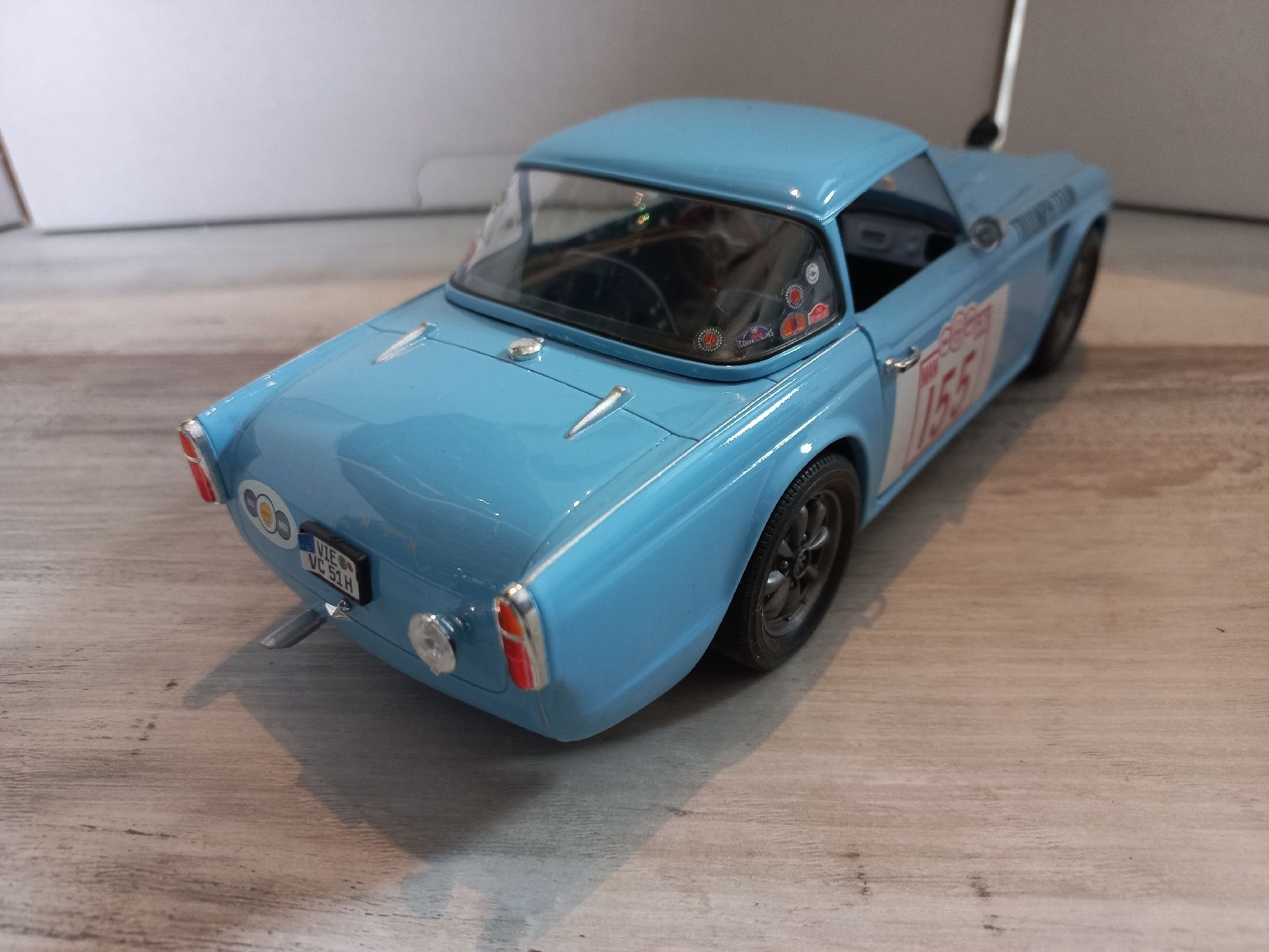 Triumph Modellini d'auto: Triumph TR4 Rally 1/18 Jadi – Usato da Attalens venduto da remy_s00 3