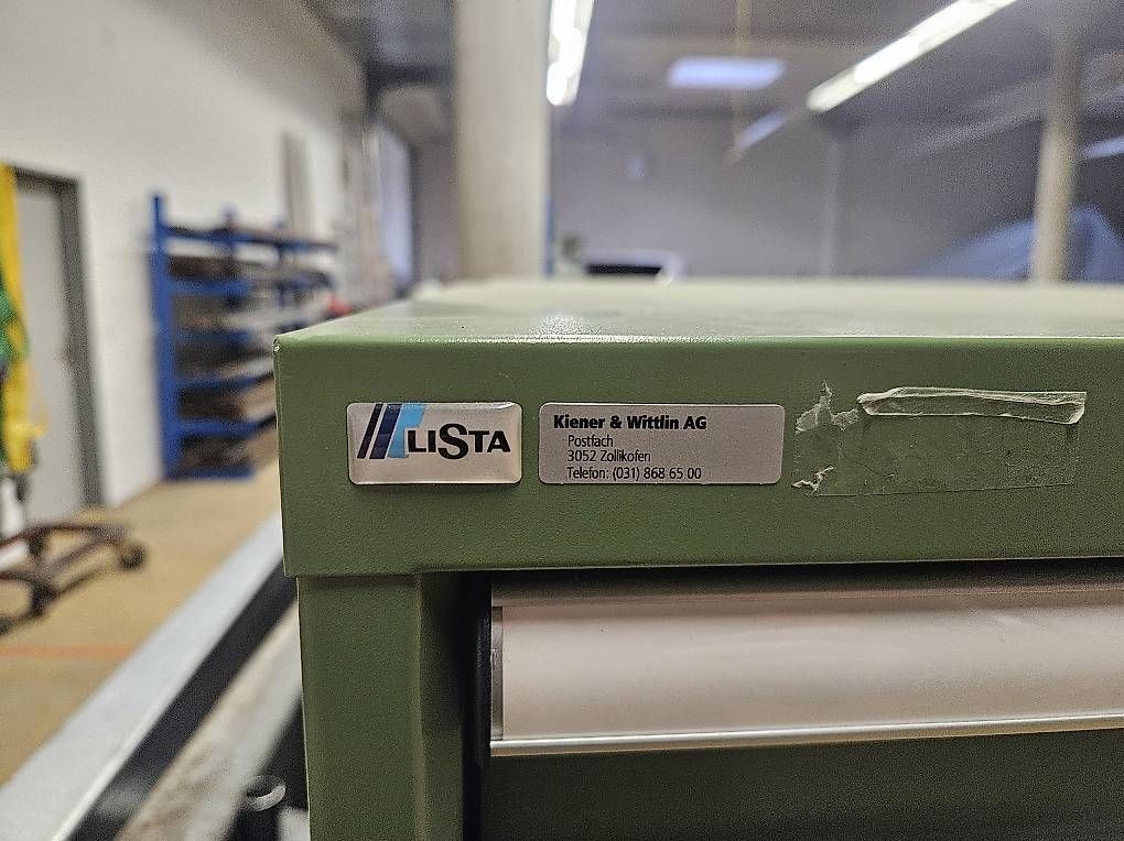 Lista Armadi: Lista Schubladenstock – Usato da Gümligen venduto da Testerli33 3