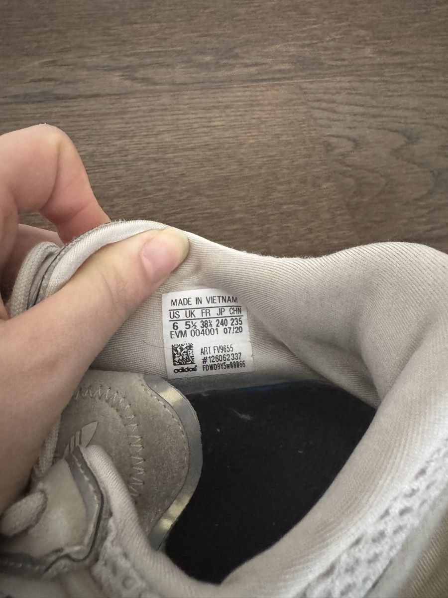 Adidas Damenschuhe: Adidas Ozweego Sneaker Gr. 38 2/3 – Gebraucht aus Staufen von M19M 2