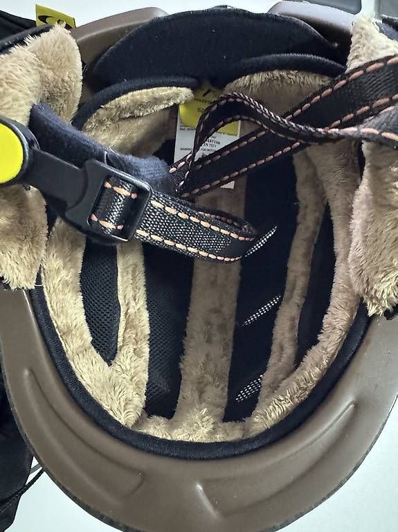 Helme: Skihelm mit Skibrille – Gebraucht aus Dübendorf von R007 2