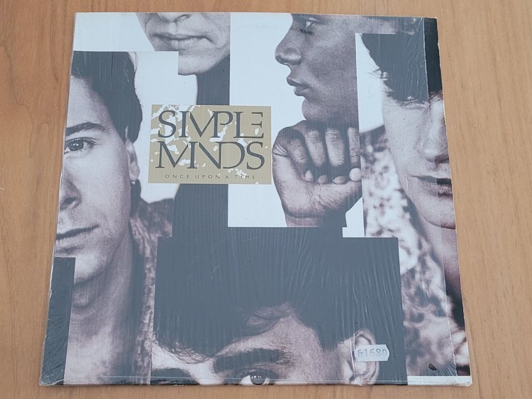 Dischi in vinile: LP  Simple Minds – Usato da Martigny venduto da MZ-67