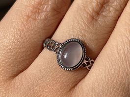 Rosa Chalcedo aus Indien – Edelsteinring