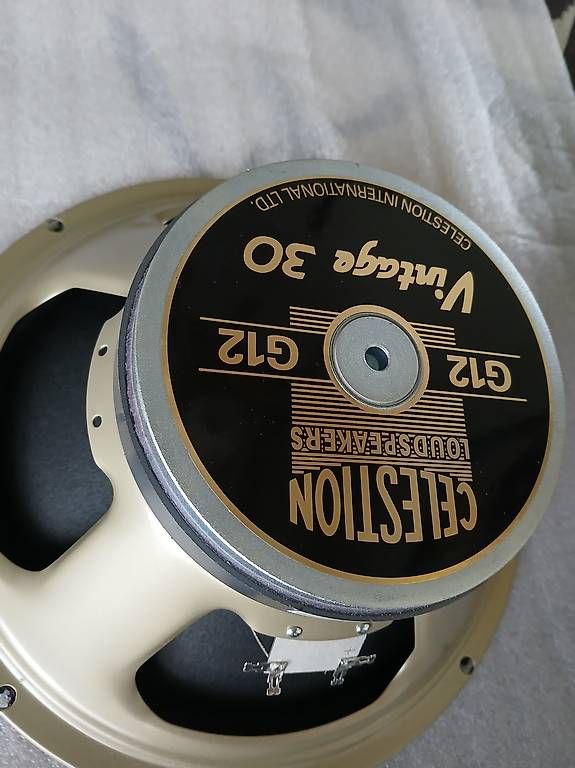 Casse acustiche: Celestion G12 Vintage 30   8Ohm – Nuovo e nell'imballaggio originale da Bettwil venduto da Danielv2207