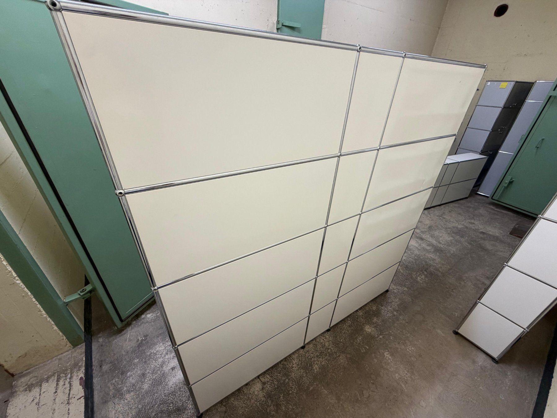 USM Scaffali: Original USM Haller Regal – Usato da Tann venduto da kristi8282 2